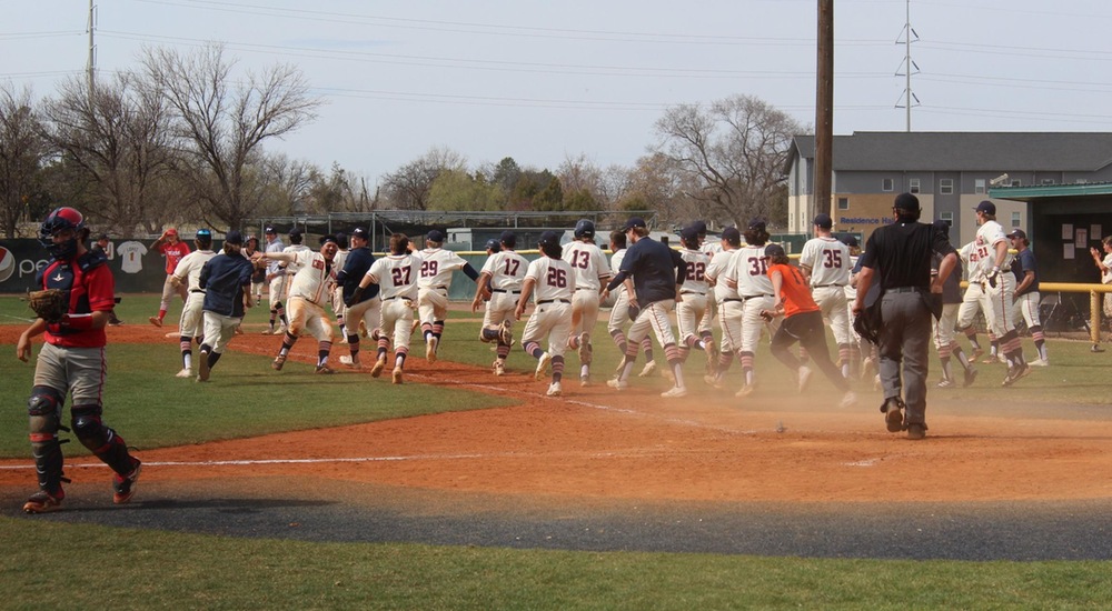 Chukar Baseball Splits Final Pre-Season Series