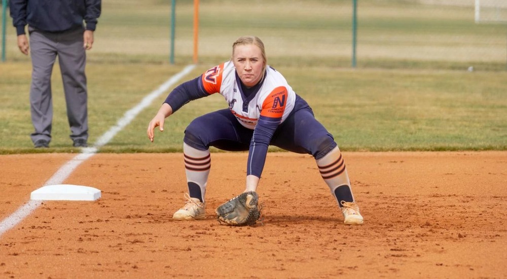 Chukar Softball Sweeps Wenatchee, Splits with Yakima