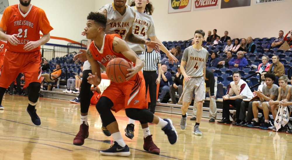 Jones leads CHUKS over Yakima Valley 94-82