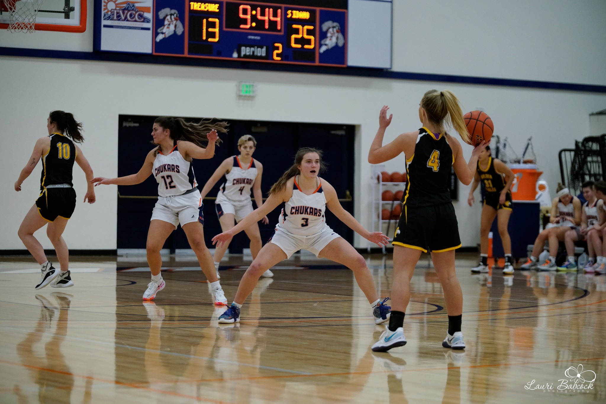 Women's Basketball Wins at Home over Blue Mountain