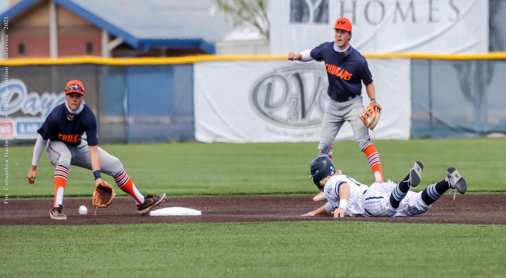 Chukars Battle Cardinals in 4-game Series, Winning Final Game