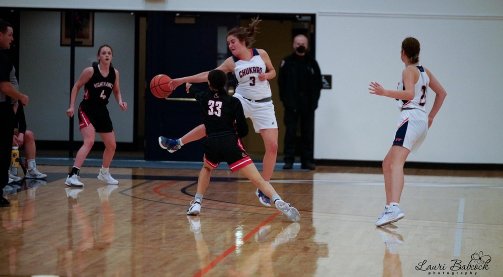 Women's Basketball Knocked Down by Wenatchee Valley