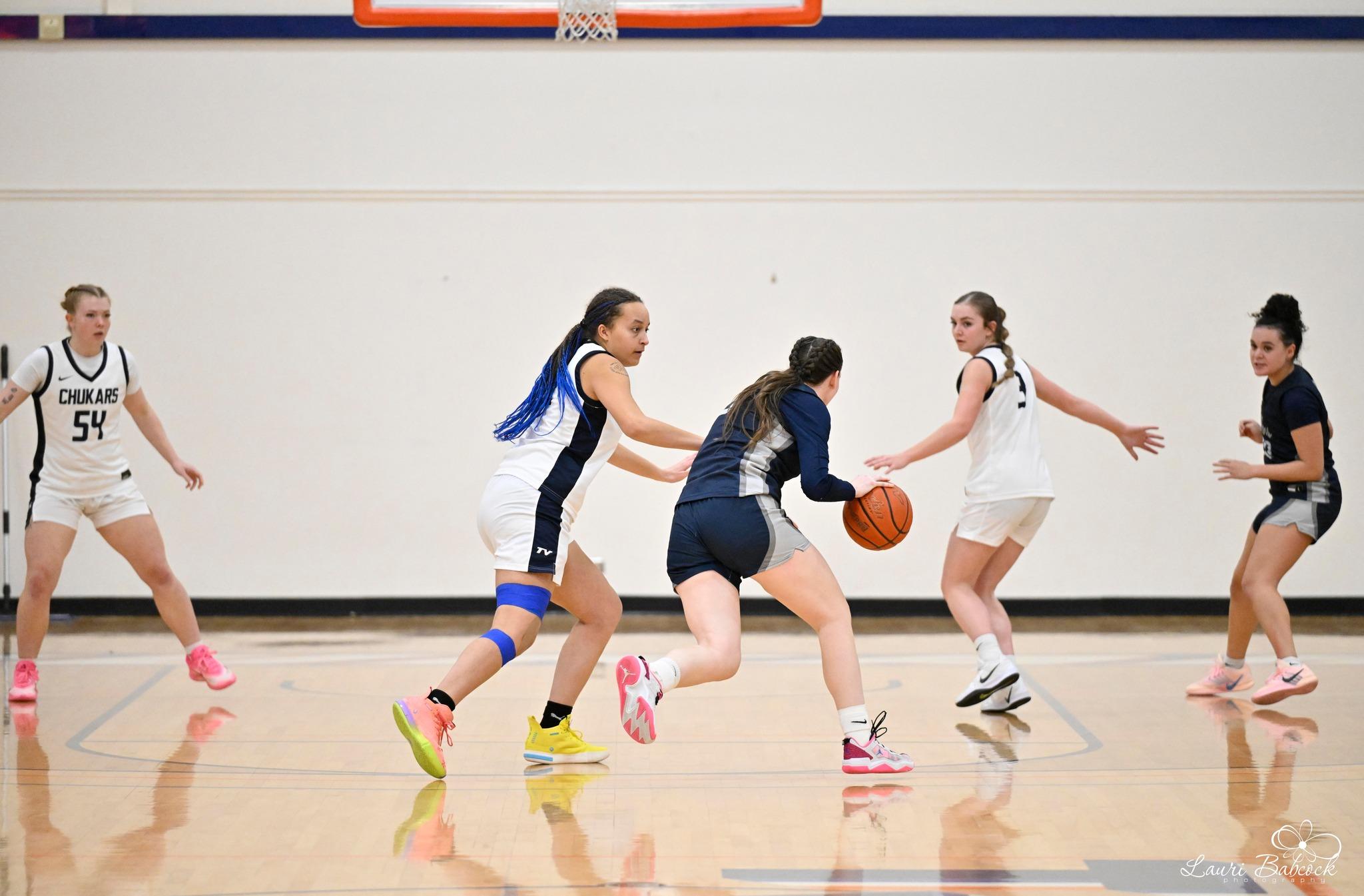 Women's Basketball Sweeps BMCC, Spokane