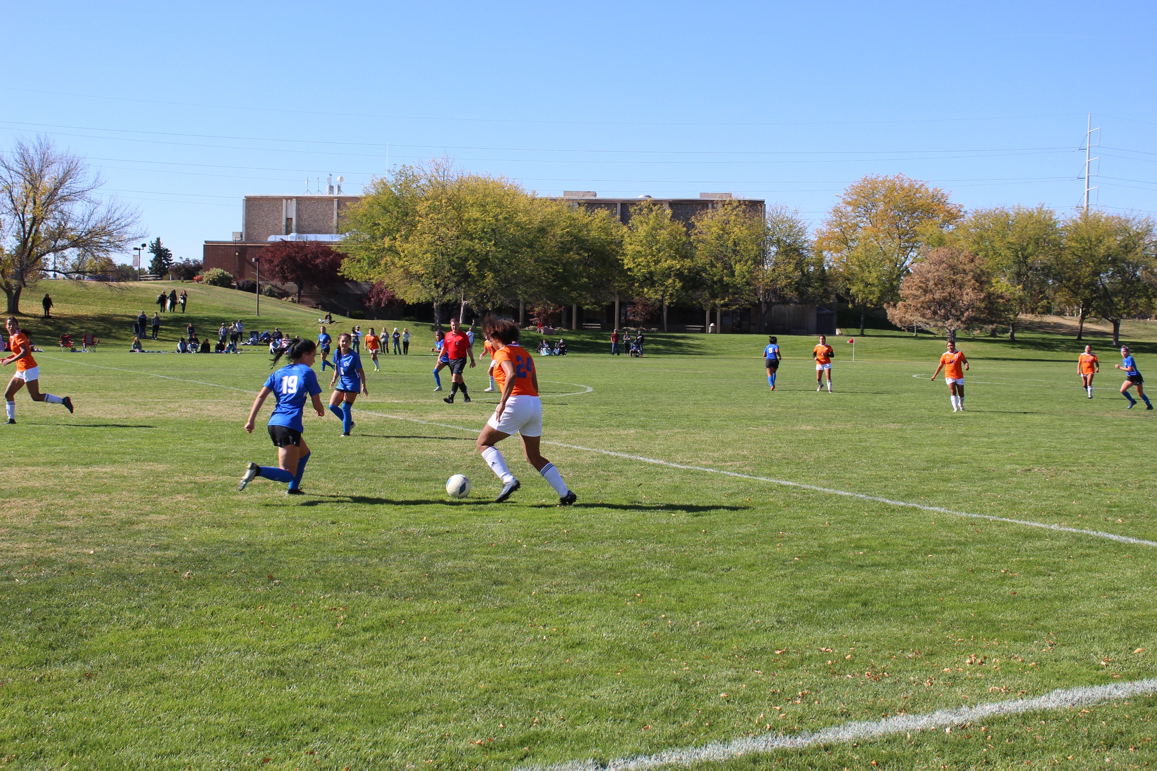 Women's Soccer Tops the Timberwolves at Home